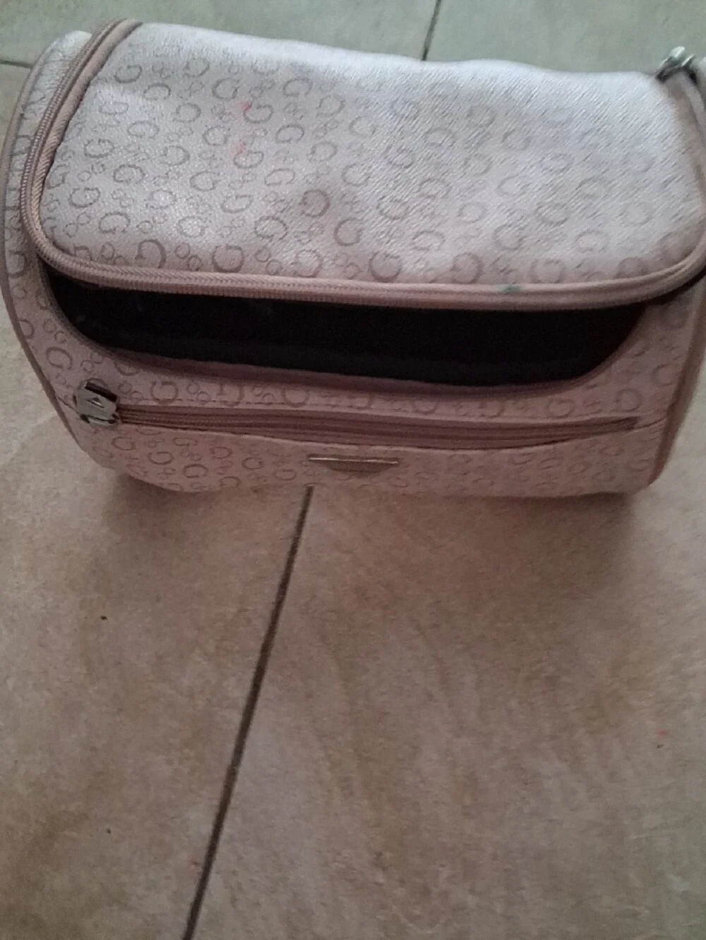 GUESS Blush Pink Monogram Cosmetic Pouch Sturdy canvas logo hold a lot travel